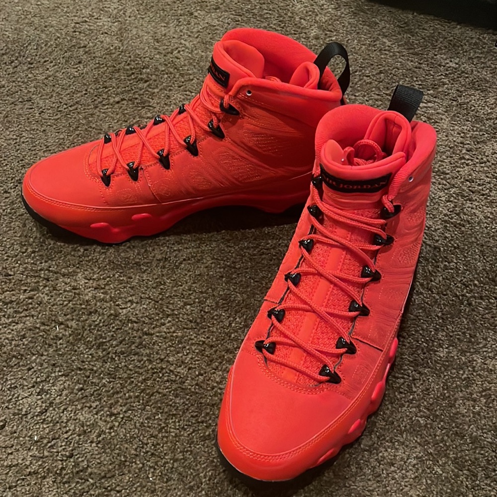 Brand new in box aloe jordan 9 retro red men’s size 10.5